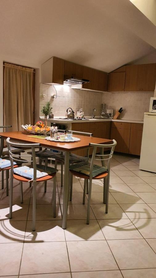 Goga Villa Zdrelac Bagian luar foto